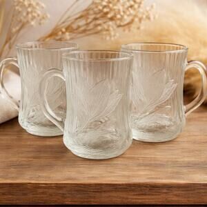Arcoroc Canterbury Crocus Clear Glass Coffee Mugs Set of 7 Embossed Vintage